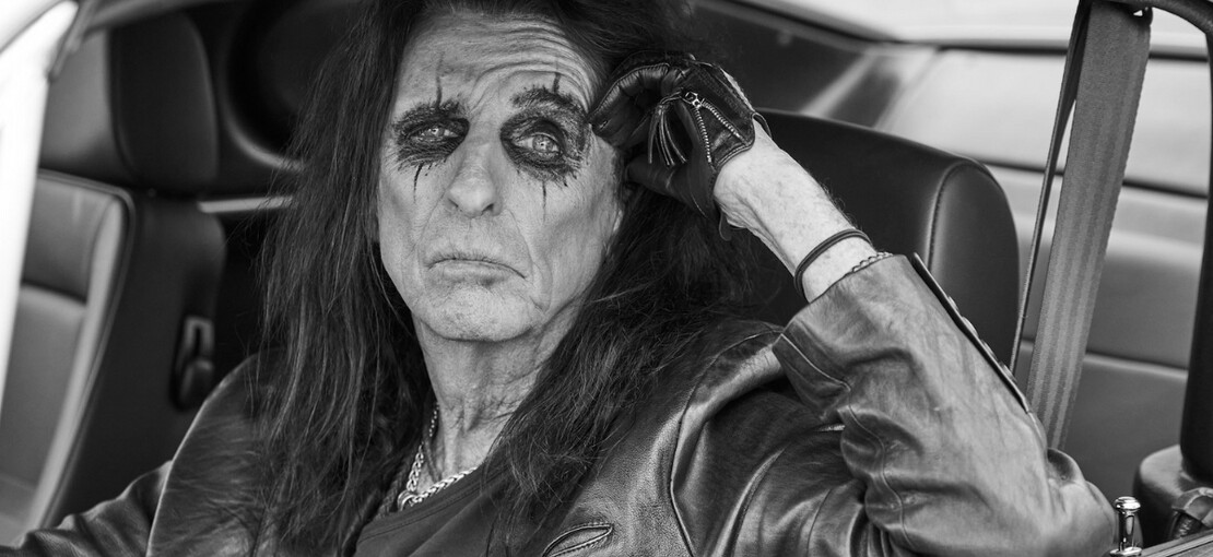 Obrázek k článku RECENZE: Alice Cooper oslavuje bigbít, nic víc. Ale ono to stačí