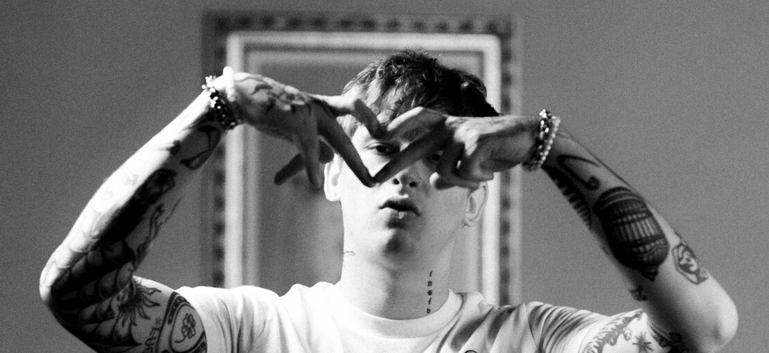 Obrázek k článku GLOSA: Hvězda digitálních hitparád Stein27 sází chlapácké fráze v rychlém rytmu