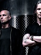 Náhledový obrázek k článku RECENZE: Bez kompromisů. Alter Bridge kralují  modernímu hard rocku