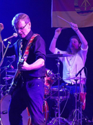 Náhledový obrázek k článku RECENZE: Verkauf Musique nahráli jednu z nejpraštěnějších desek českého post punku