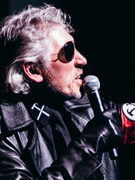 Náhledový obrázek k článku GLOSA: "Rogere, běž radši na bar." Z legendy Pink Floyd se stal trouba Ruska a Číny
