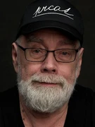 Náhledový obrázek k článku VLČKOVIZE: Vlajka vzhůru letí, když kritik vzadu čůrá. Porta přežije vše