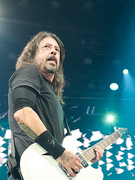 Náhledový obrázek k článku Foo Fighters míří do Evropy. Hrají nový singl i písně z třicet let starého debutu
