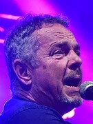 Náhledový obrázek k článku Zdeněk Vřešťál: Dobrá píseň musí mít g bod. Se Zuzanou Navarovou jsme je testovali v parku