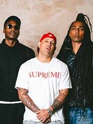 Náhledový obrázek k článku Asian Dub Foundation: Žádní bohatí hipíci. Nejlepší použití indické hudby je Heroin od Velvetů