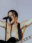 Náhledový obrázek k článku Vedro. Euforie. Dojetí. Na Bludfest v Česku může být Yungblud opravdu pyšný