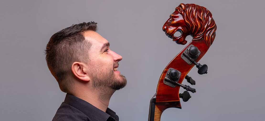 Obrázek k článku HEADLINER CLASSIC: „Budete se divit, co všechno umí kontrabas!“ říká brněnský filharmonik