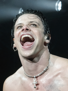 Náhledový obrázek k článku PRVNÍ DOJMY: Yungblud si zabydlel Hradec. Bludfest vítá jeho velkou hudební rodinu