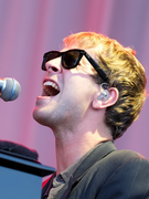 Náhledový obrázek k článku Tom Odell na Metronomu šetřil siláckými gesty. Místo mezi hvězdami si poctivě vydobyl
