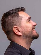 Náhledový obrázek k článku HEADLINER CLASSIC: „Budete se divit, co všechno umí kontrabas!“ říká brněnský filharmonik