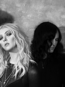 Náhledový obrázek k článku Recenze: „Mé tělo je to jediné, co má cenu!“ The Pretty Reckless jsou strhující