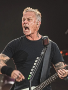 Náhledový obrázek k článku Metallica hrála Delilah od Toma Jonese na stadionu, kde je píseň zakázaná