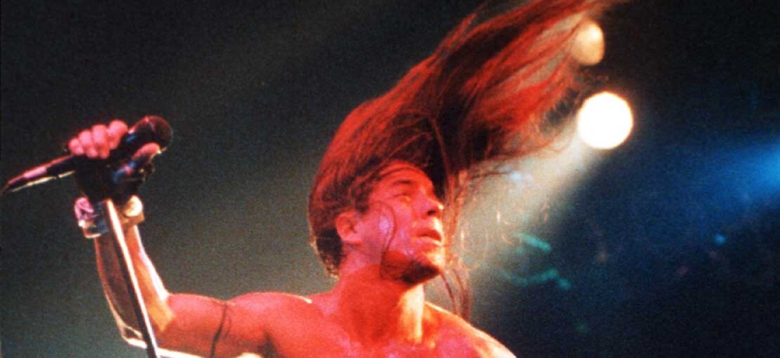 Obrázek k článku Příběh průlomového alba Red Hot Chili Peppers: Byli jsme pod dohledem nadrženého ducha