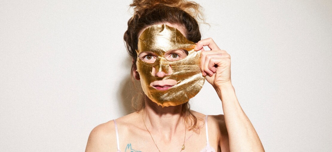 Obrázek k článku PREMIÉRA: „Ještě trochu mládí,“ prosí Marie Kieslowski, superhrdinka se zlatou maskou