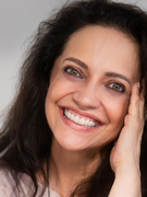 Náhledový obrázek k článku GLOSA: Žádná křeč. Nevěsta Lucie Bílá rozdává lásku tak, jak po tom vždy toužila