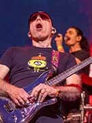 Náhledový obrázek k článku Joe Satriani: Existuje jen asi sedmnáct stupnic, které můžete hrát před lidmi