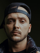 Náhledový obrázek k článku RECENZE: Drzoun Robin Zoot se začíná ztrácet v šedi rapového mainstreamu