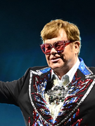 Náhledový obrázek k článku Elton John již velmi brzy překvapí novým albem, prozradil Bernie Taupin