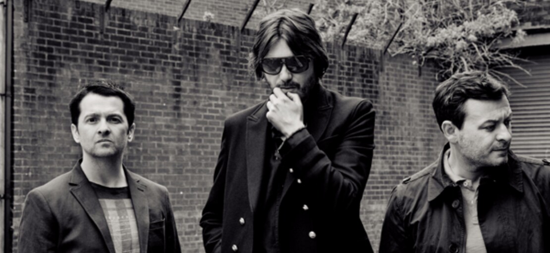 Obrázek k článku RECENZE: Kritické myšlení je v čudu. Manic Street Preachers stvořili skvělé album z obav