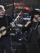 Náhledový obrázek k článku Eminem vyměnil Dido za Eda Sheerana. Do Rock’n’rollové síně slávy vtrhnul s Aerosmith