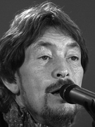 Náhledový obrázek k článku NEKROLOG:  Kouzlo úspěchu? Chris Rea  na módní trendy kašlal