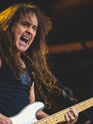 Náhledový obrázek k článku Mistr klusavé basy. Kapelník Iron Maiden okoukal styl u Led Zeppelin