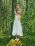 Náhledový obrázek k článku ZRECENZUJEME VŠECHNO: Folkové duo Aisling okouzluje vílí souhrou s přírodní tematikou