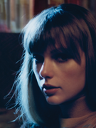 Náhledový obrázek k článku Nová deska Taylor Swift se jako první od osmdesátek prodává lépe na vinylu než na cédéčku