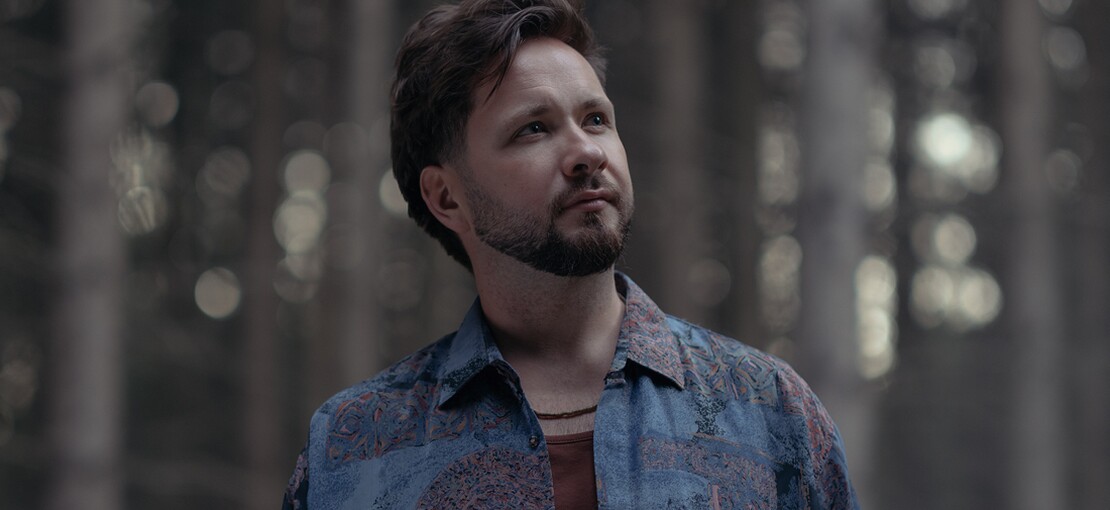 Obrázek k článku RECENZE: Adam Vopička na debutu bloudí mezi snem a skutečností