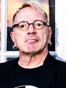 Náhledový obrázek k článku Legendární pankáč John Lydon veze až překvapivě dobrou desku Public Image Ltd