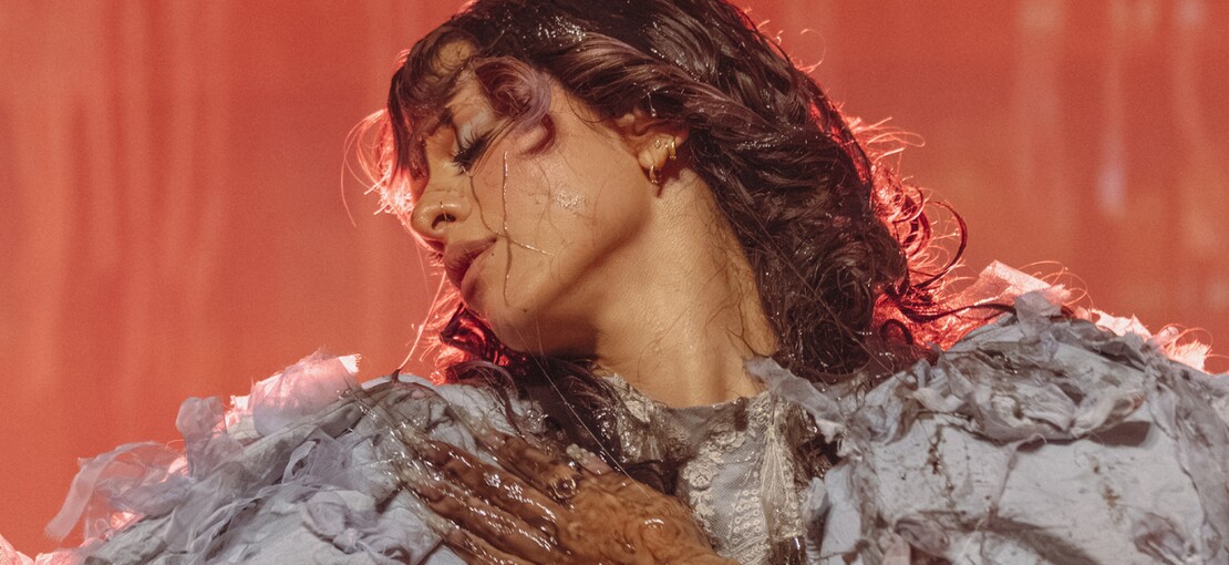 Obrázek k článku Mimozemský úkaz Melanie Martinez teď vládne podsvětí. Opět se zjeví v O2 areně