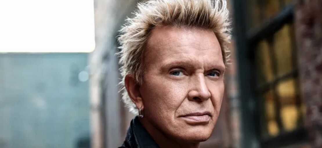 Obrázek k článku RECENZE: Billy Idol vzpomíná na rozbouřený život skrze usedlé písně