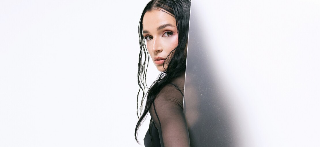 Obrázek k článku RECENZE: Metalová diva Poppy zratila kouzlo překvapení.  Upevňuje pozici