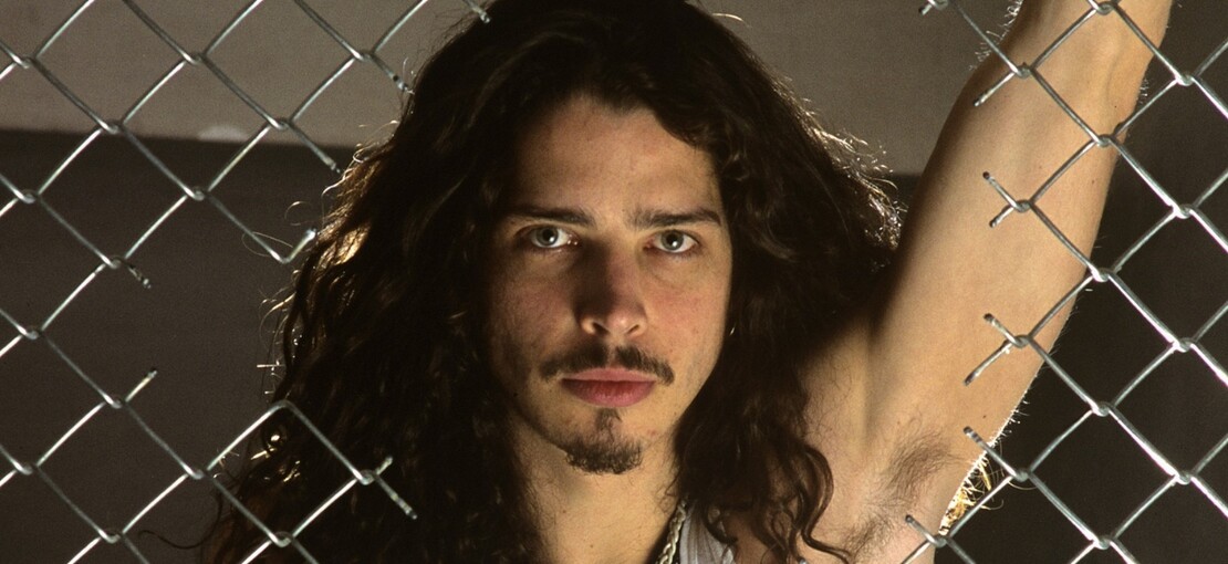 Obrázek k článku Ježíš grunge a jeho deset tváří. Chris Cornell si prožil drsný život, byla v něm i něžnost