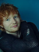Náhledový obrázek k článku RECENZE: Smutného Eda Sheerana nevytáhne z rutiny  ani hvězdný producent