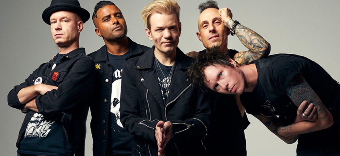Obrázek k článku GLOSA: Sum 41 končí kariéru předělávkou. Pankáči sáhli po Rage Against The Machine