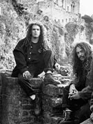 Náhledový obrázek k článku Příběh geniálních Roots od Sepultury. Tráva, víno a dobrodružnství s Indiány z amazonských pralesů