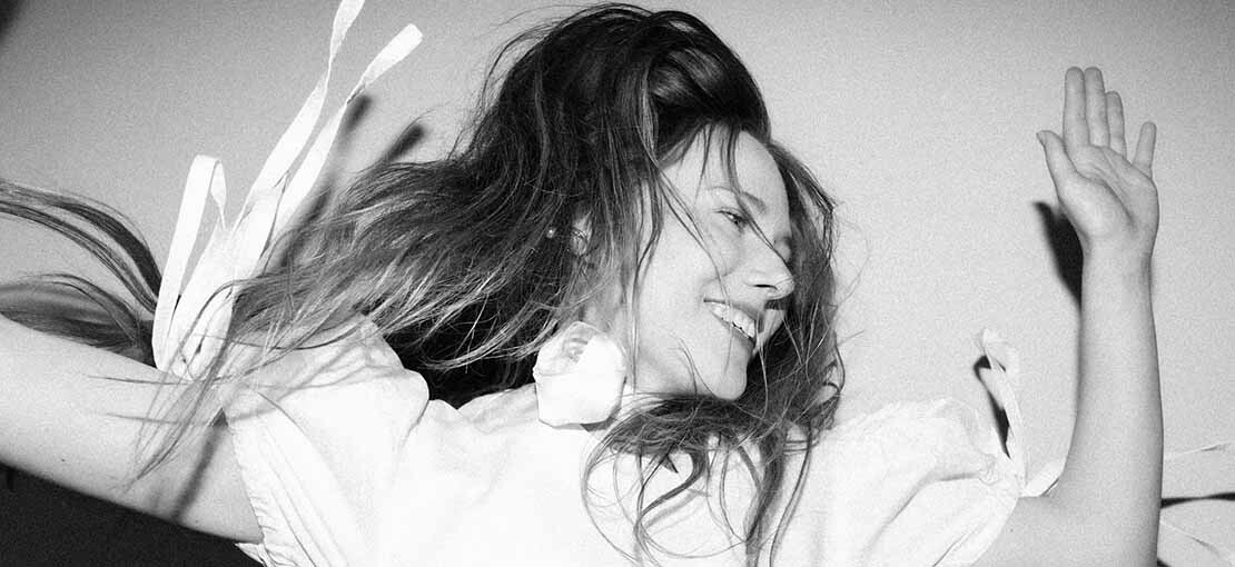 Obrázek k článku Anna Vaverková:  Zpěvačka ze zákaznické linky aneb krása a absurdita všeho