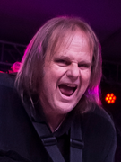 Náhledový obrázek k článku Nerozbitný bluesman Walter Trout: Poškozený mozek, drogy, chlast a spasitel Santana