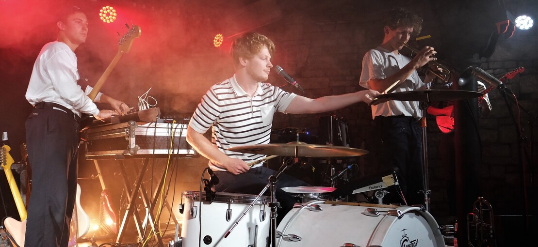 Obrázek k článku RECENZE: Mezi experimentem a chytlavostí. Squid zkoumají temno v lidské duši