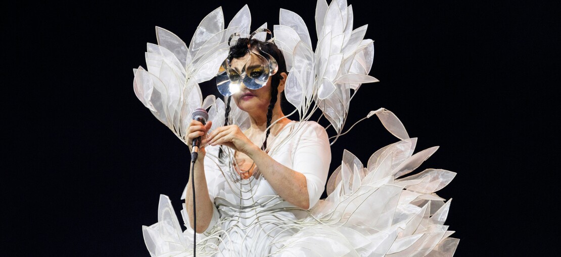 Obrázek k článku NAŽIVO: Do kouzelného světa Björk plného cherubínů vnesla depresi Greta Thunberg
