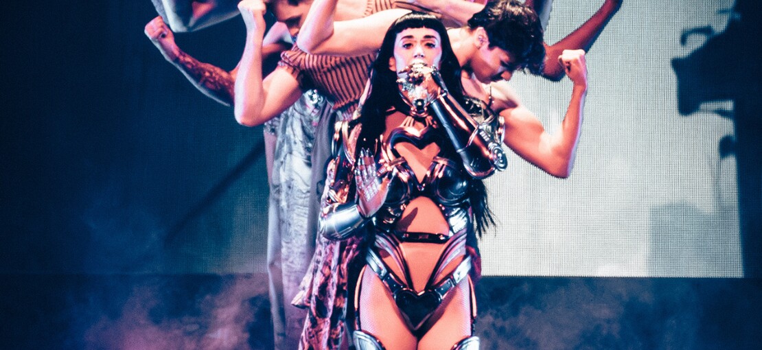 Obrázek k článku NAŽIVO: Bizarnost nade vše. Koncert Katy Perry byl po všech stránkách rozpačitý