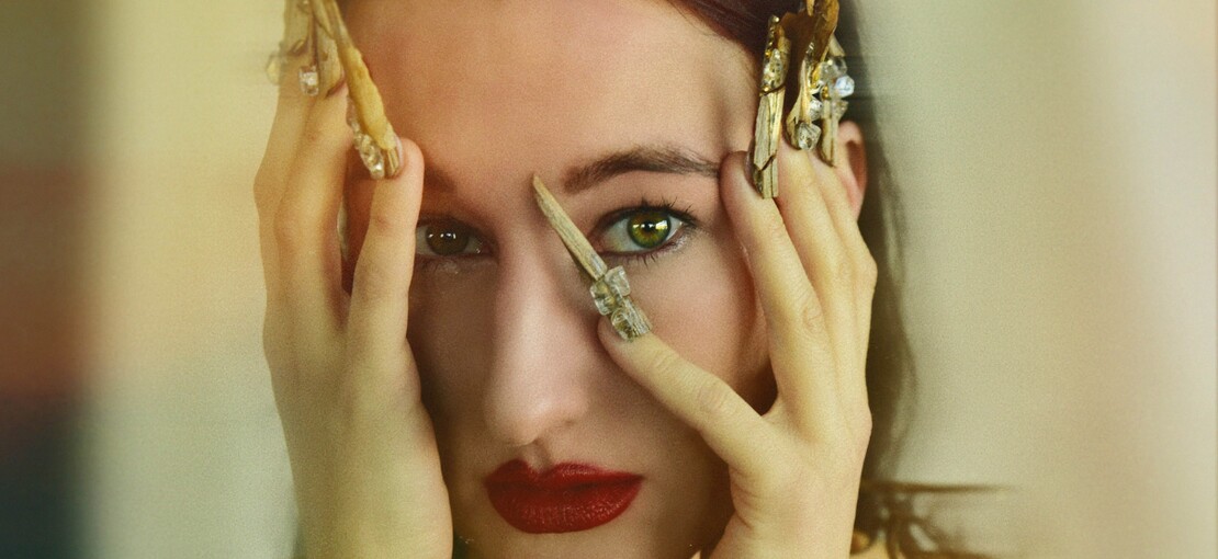 Obrázek k článku Zola Jesus přenese komorní klavírní zážitek z turecké kaple do Brna