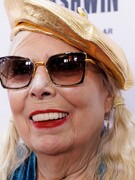 Náhledový obrázek k článku Legendární Grammy. Na ceremoniálu poprvé zazpívá písničkářka Joni Mitchell