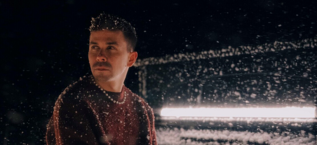 Obrázek k článku GLOSA: Slza dokázala nemožné. Vydala adventní píseň, kterou může hrát celý rok