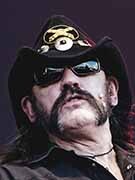 Náhledový obrázek k článku Whisky místo svěcené vody. Vánoční příběh zrození Lemmyho z Motörhead