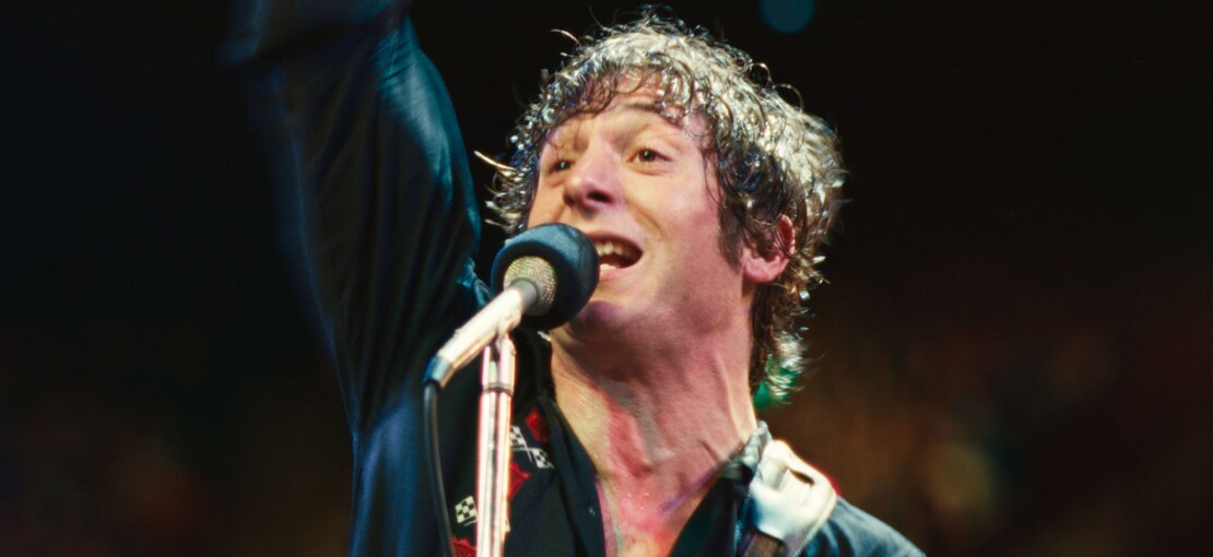 Obrázek k článku První ukázka z filmu o Bruce Springsteenovi. Klasickým životopisům se vymyká