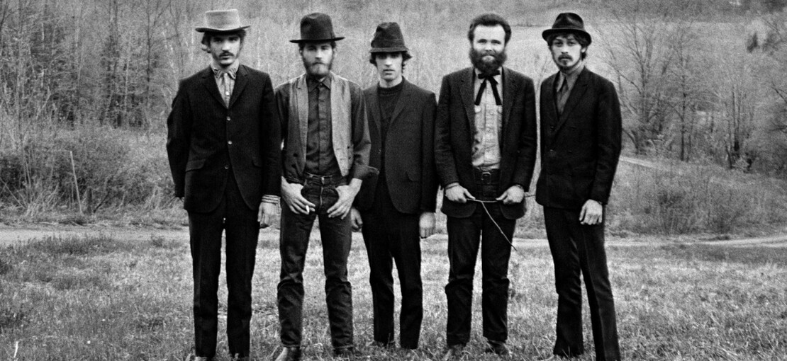 Obrázek k článku Víc než jen „kapela“. Robbie Robertson s The Band ovlivnili Claptona i Pink Floyd