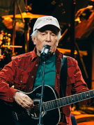 Náhledový obrázek k článku GLOSA: Geniální Paul Simon. Takhle dělají koncerty legendy