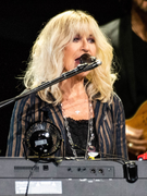 Náhledový obrázek k článku Konec sladkých malých lží. Zemřela Christine McVie z Fleetwood Mac